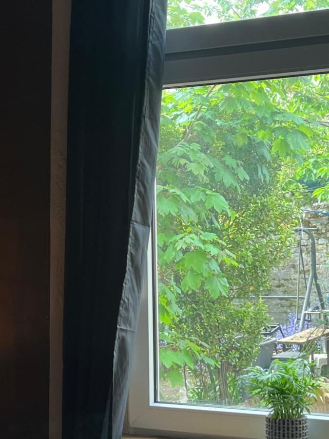 Private Schlafzimmer Mit Wc Dusche Mönchengladbach Exteriör bild